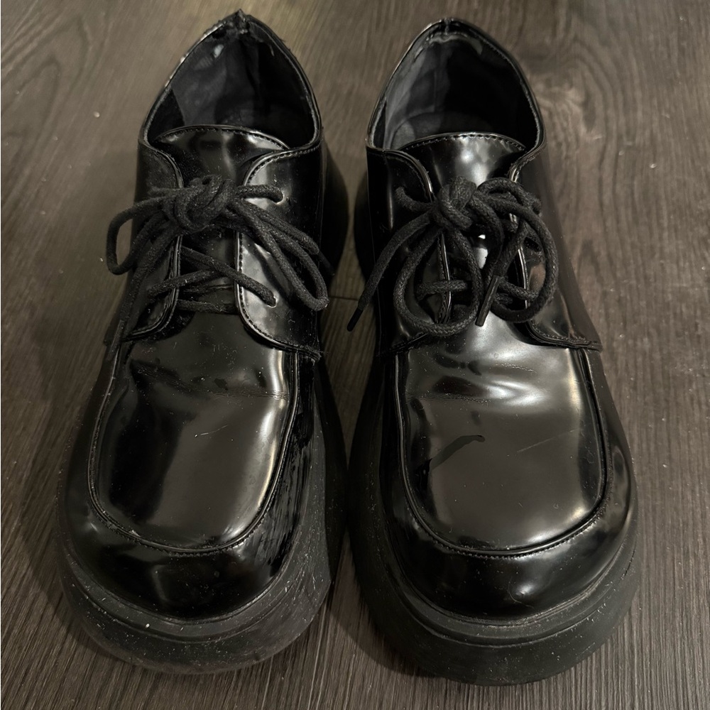 Classic Black Women’s Loafer